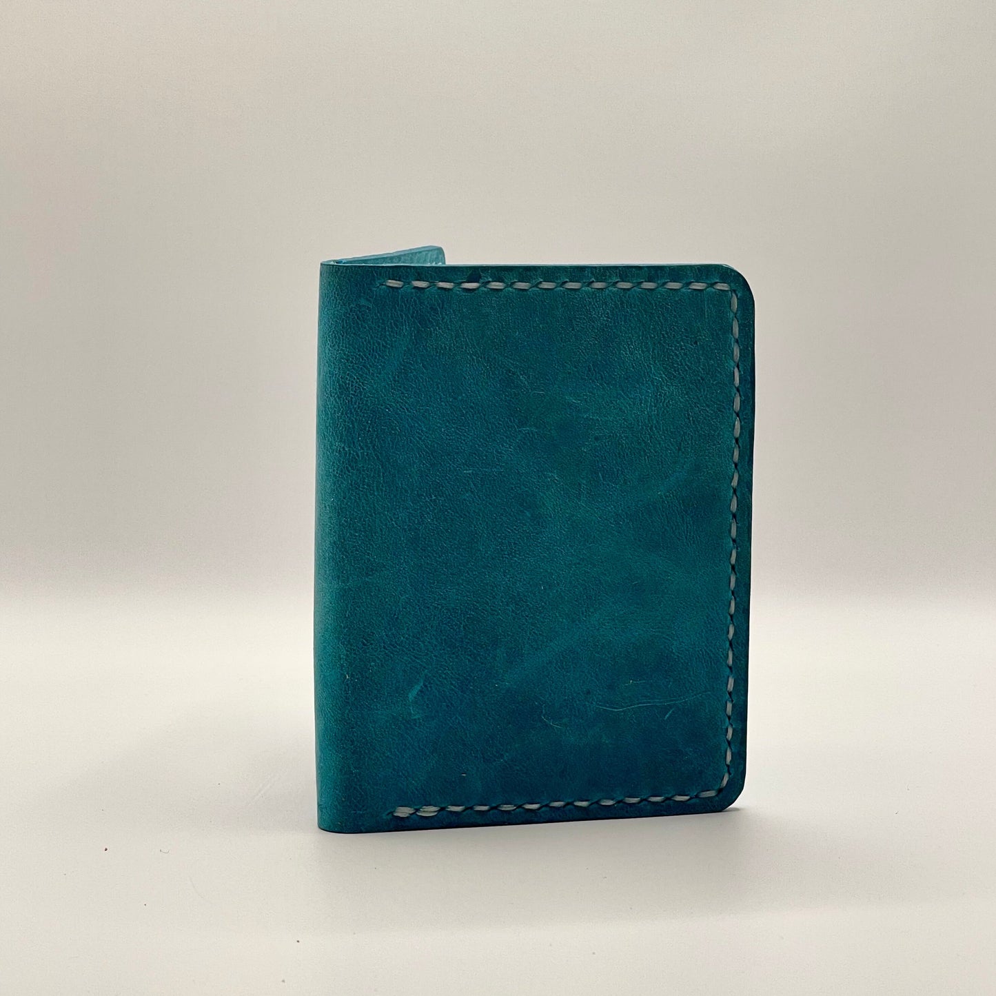 6-Pocket Bifold Wallet With Money Clip